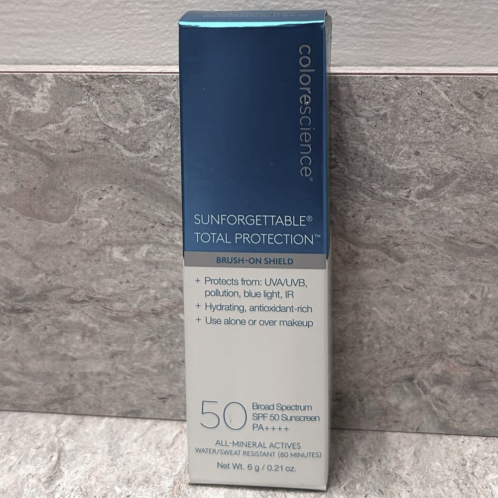 Color science brush on sunscreen.